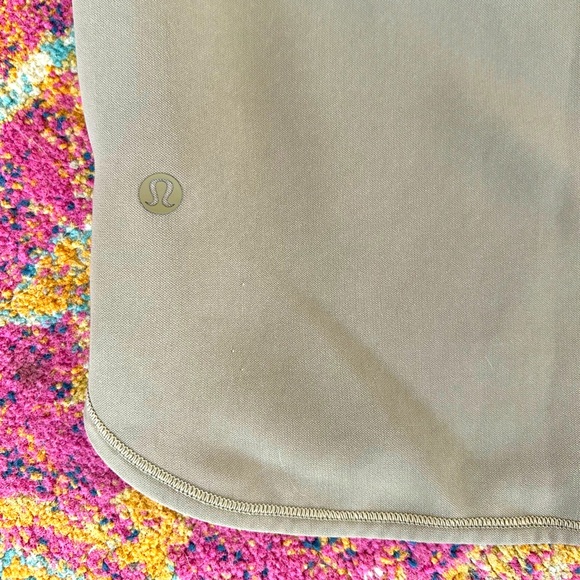 lululemon athletica | Women’s Khaki On The Fly Pull On Drawstring Skirt, Size 2 - Picture 10 of 15